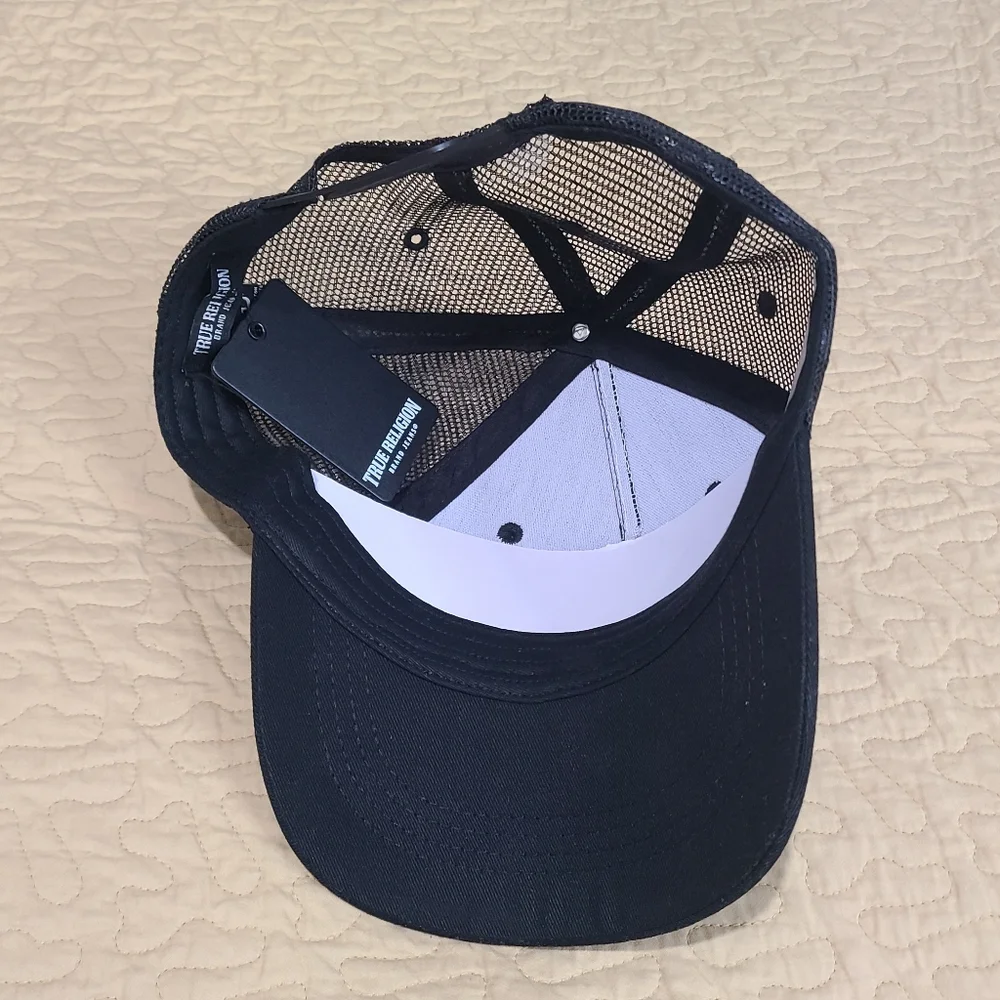 True Religion embroidered trucker hat - Picture 6 of 7